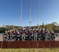 不来梅全队奋勇争胜，赓续辉煌传统的简单介绍