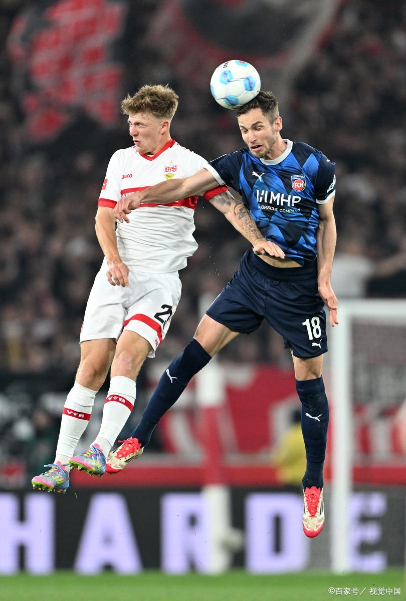 奥格斯堡击败对手,逼近积分榜上行列 奥格斯堡击败对手,逼近积分榜上行列