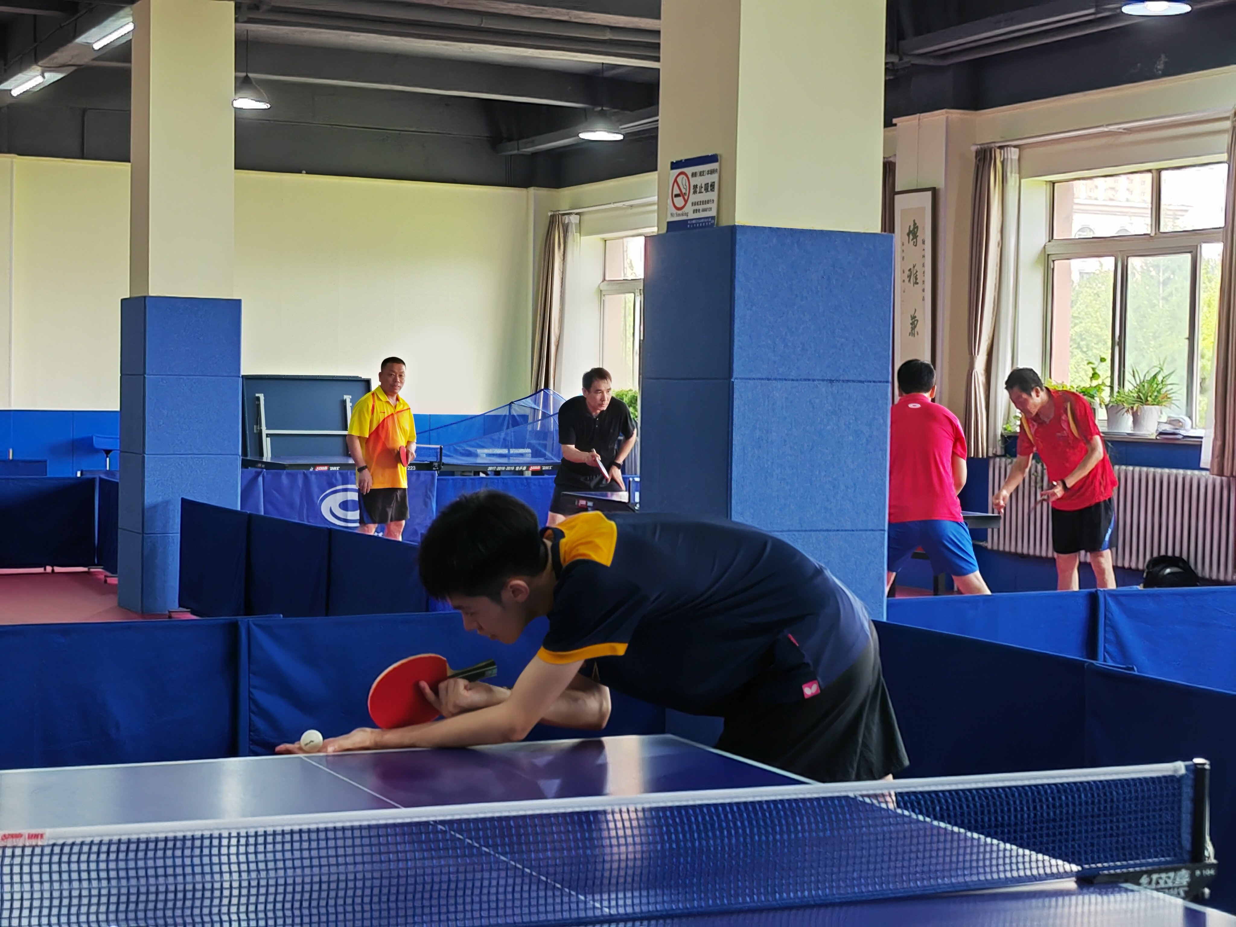 多恩积极备战下一场比赛,瞄准三分 多恩积极备战下一场比赛,瞄准三分