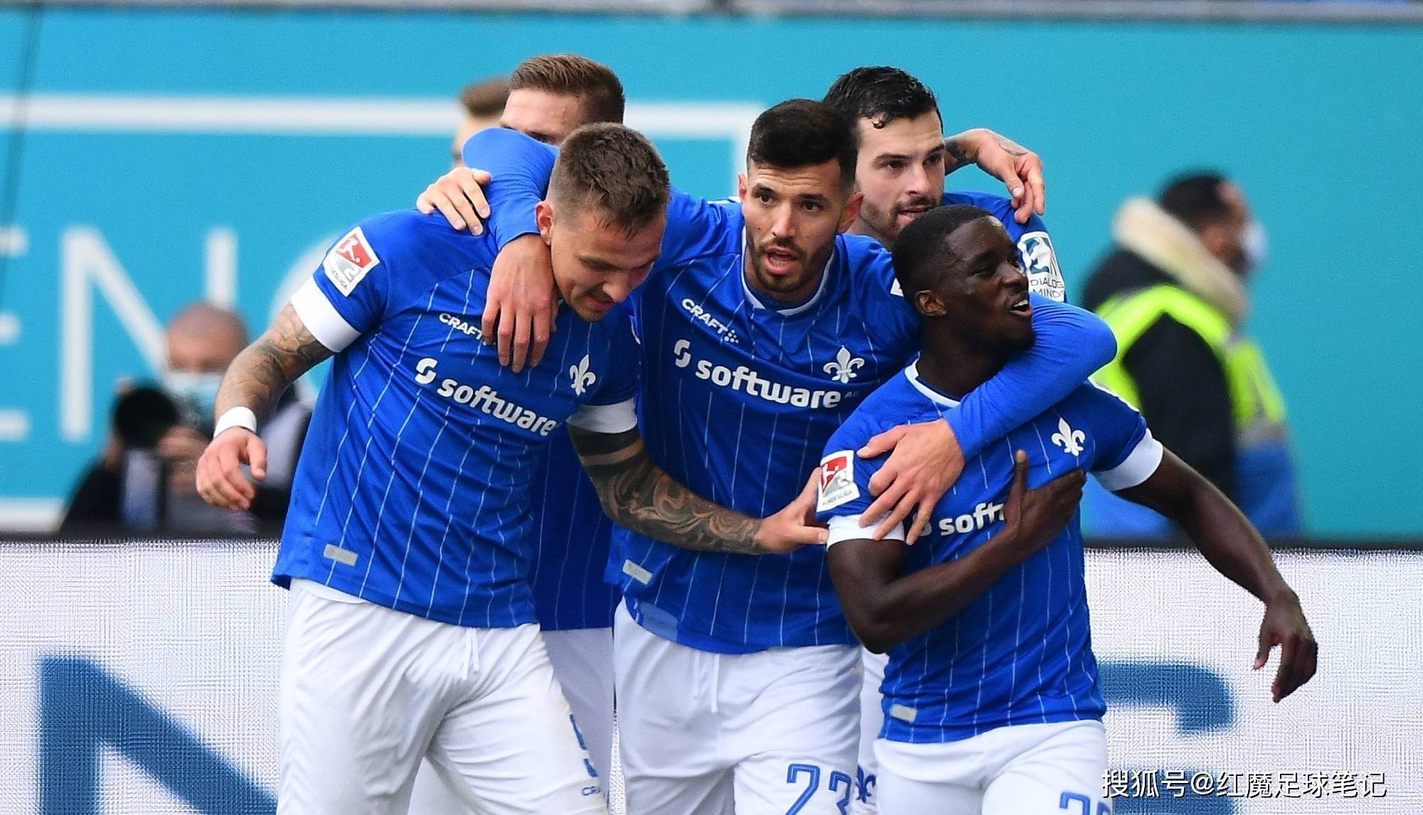 汉堡主场大败,振作精神再战 汉堡主场大败,振作精神再战