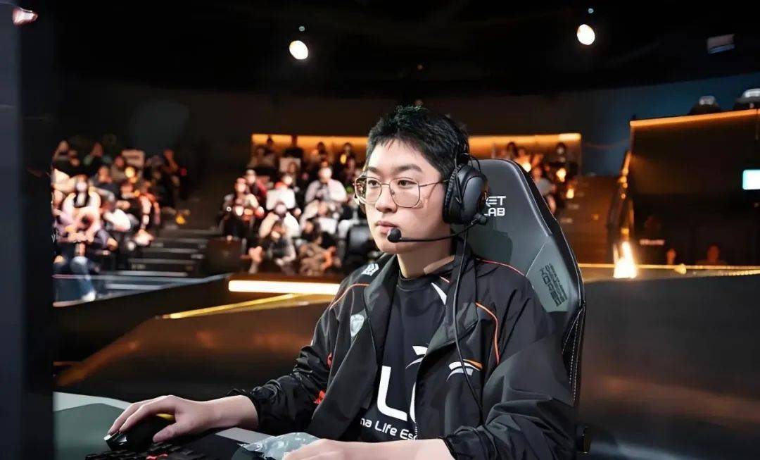 JDG轻取DRX,Zeus开启传奇时刻宿命之战四强赛,让粉丝疯狂欢呼的简单介绍 JDG轻取DRX,Zeus开启传奇时刻宿命之战四强赛,让粉丝疯狂欢呼的简单介绍