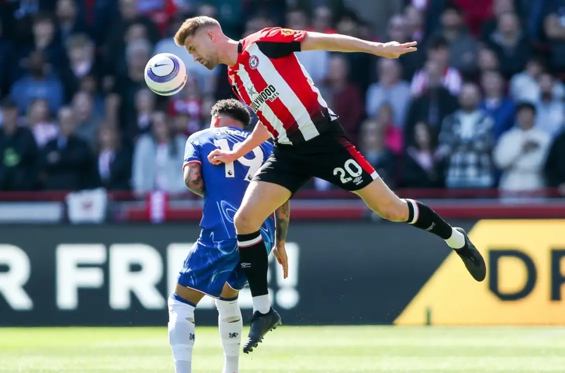 切尔西客场逆转绝杀，引发球迷狂喜