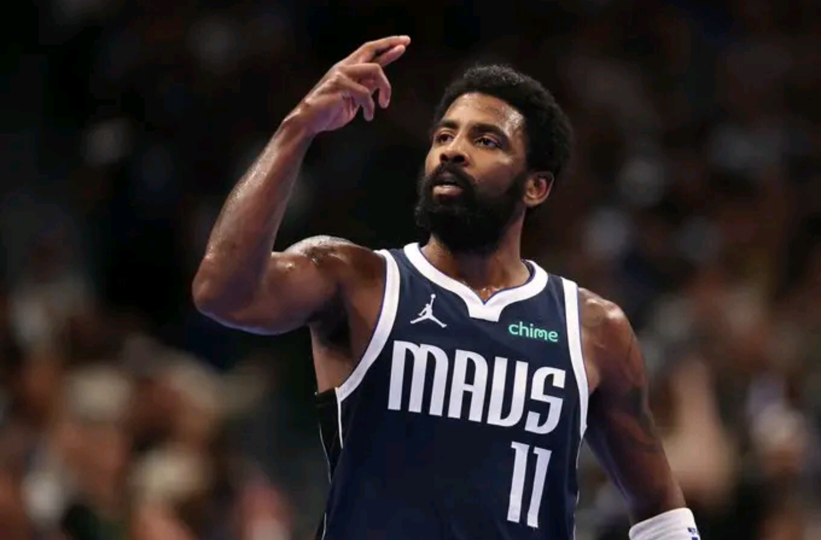 开拓者主场险胜爵士,取得三连胜 开拓者主场险胜爵士,取得三连胜